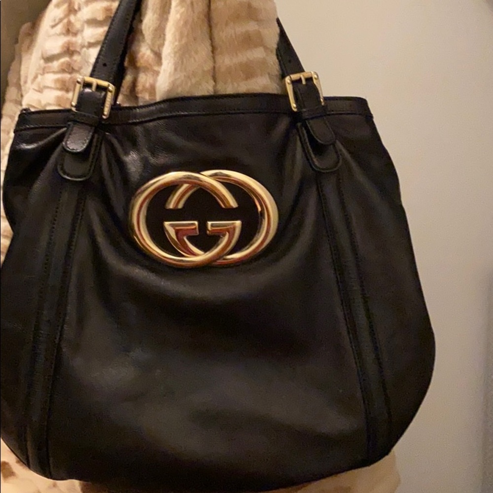 Authentic Gucci purse